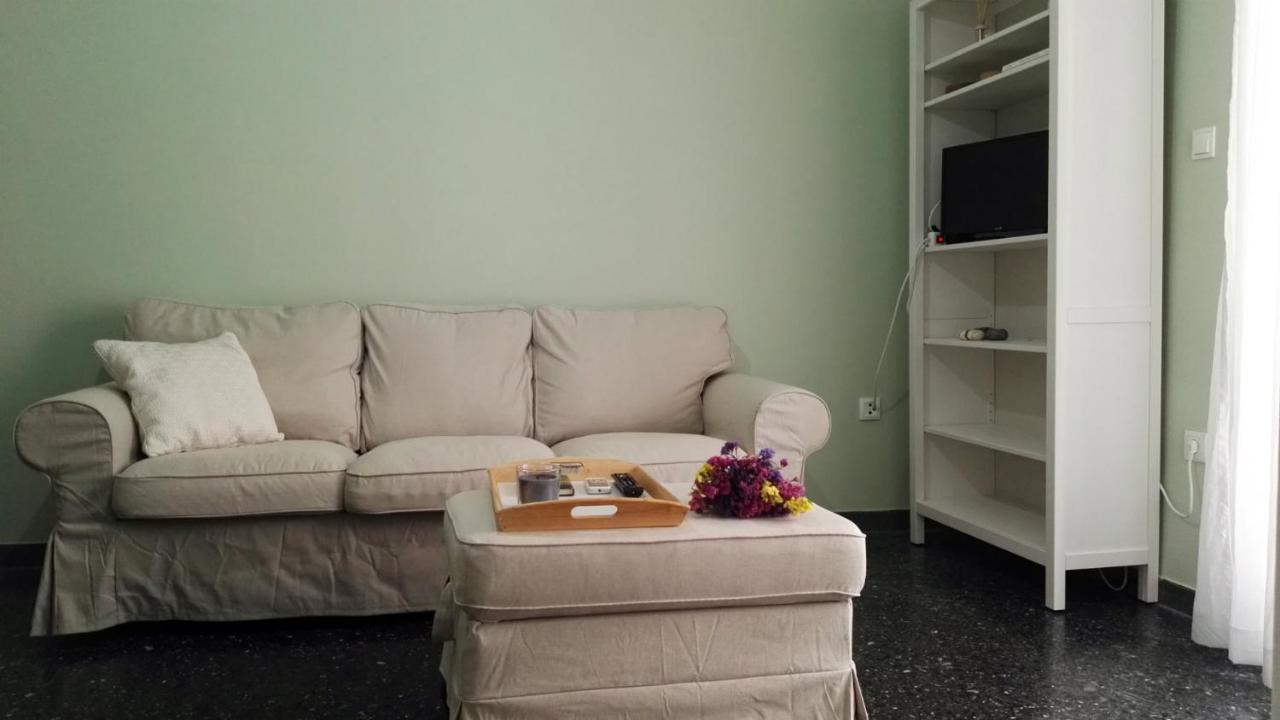 Paris Spacious Beach Apartment 루트라키 외부 사진